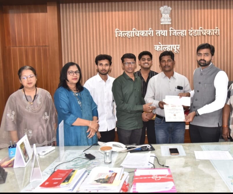 Prize distribution by the District Collector to the best Ganesh Mandals